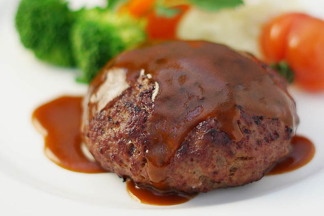 クイーンズ伊勢丹ネットショップ / 粗挽き食感が楽しめるハンバーグ